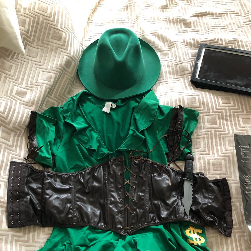 Halloween costume: robin da hood